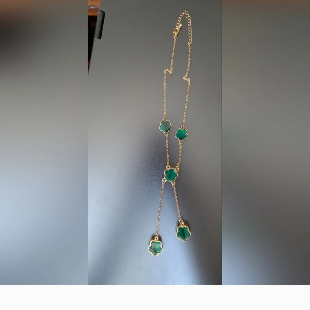 Faux Malachite and Gold Clover Tassel Necklace